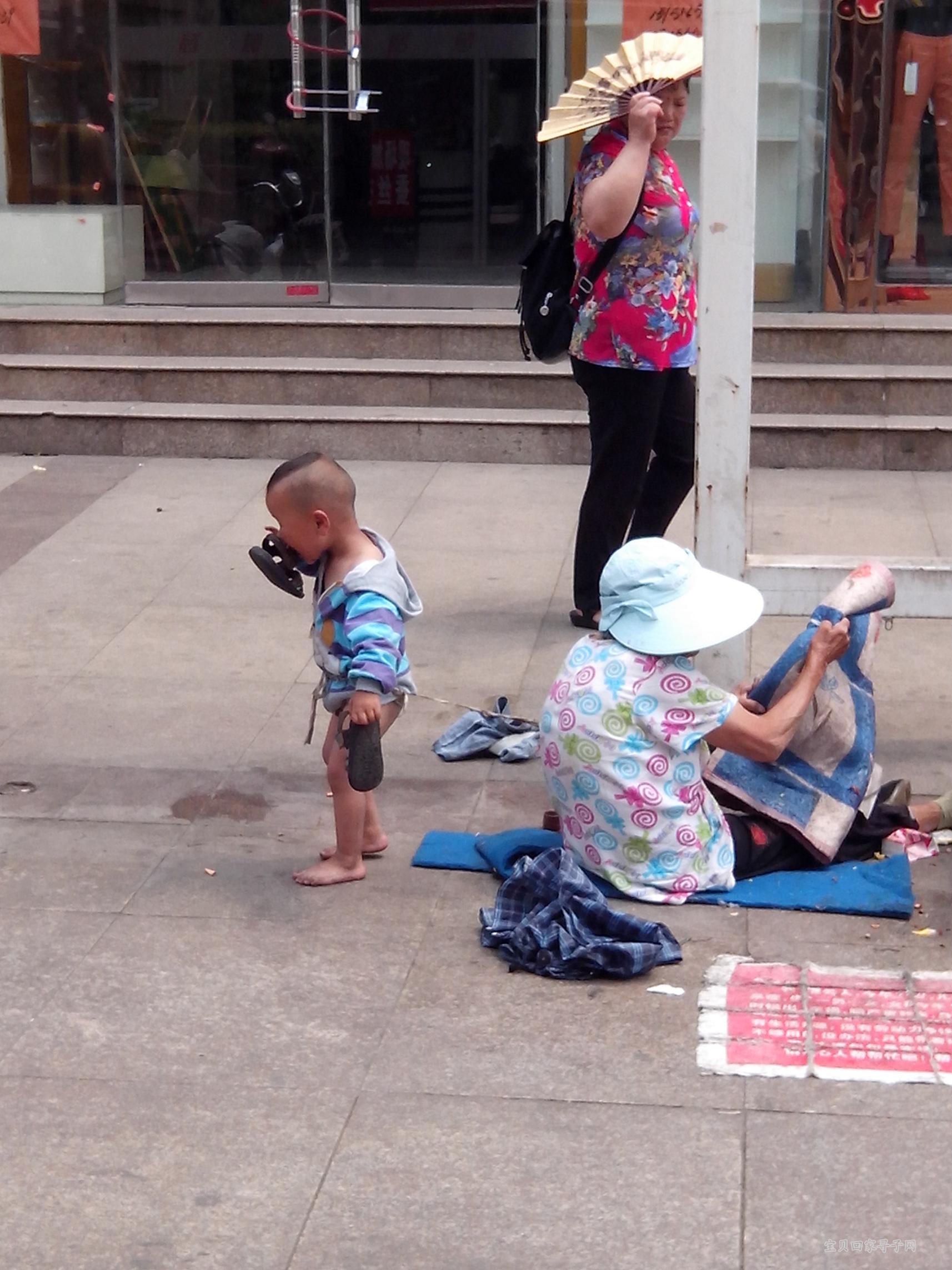 2015年6月16日连云港街头